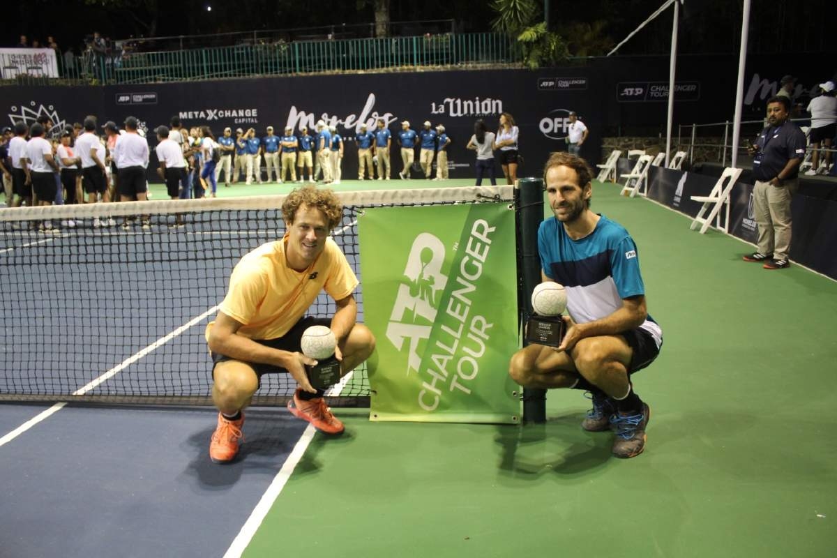 Adrián Menéndez y JC Aragone se adueñan del título en dobles