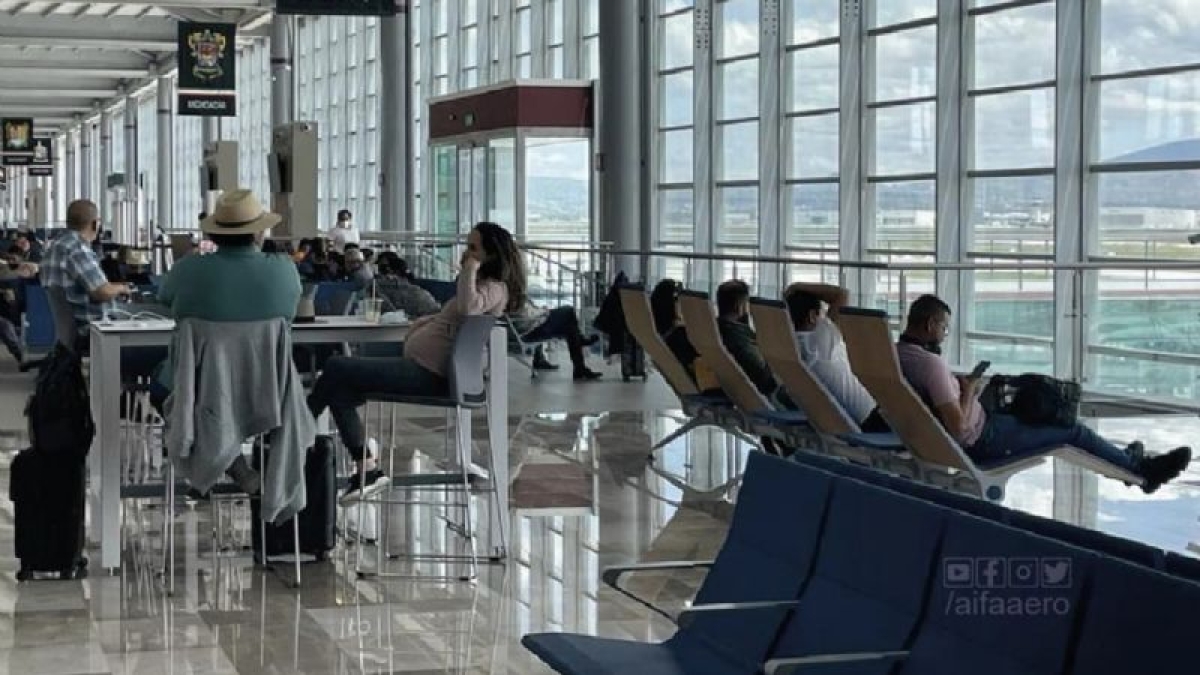 DHL iniciará operaciones en el AIFA a finales de febrero: AMLO