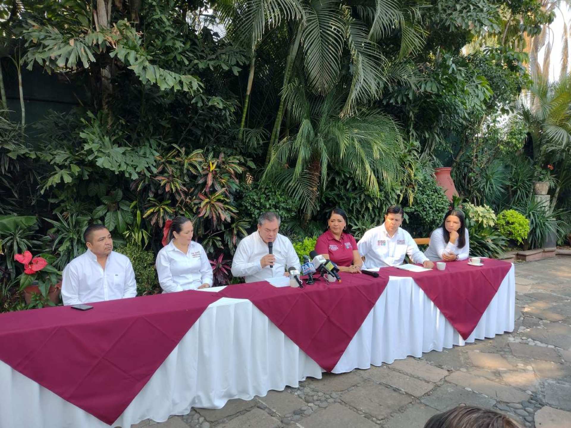 No hay condiciones para verdaderos debates: Morena
