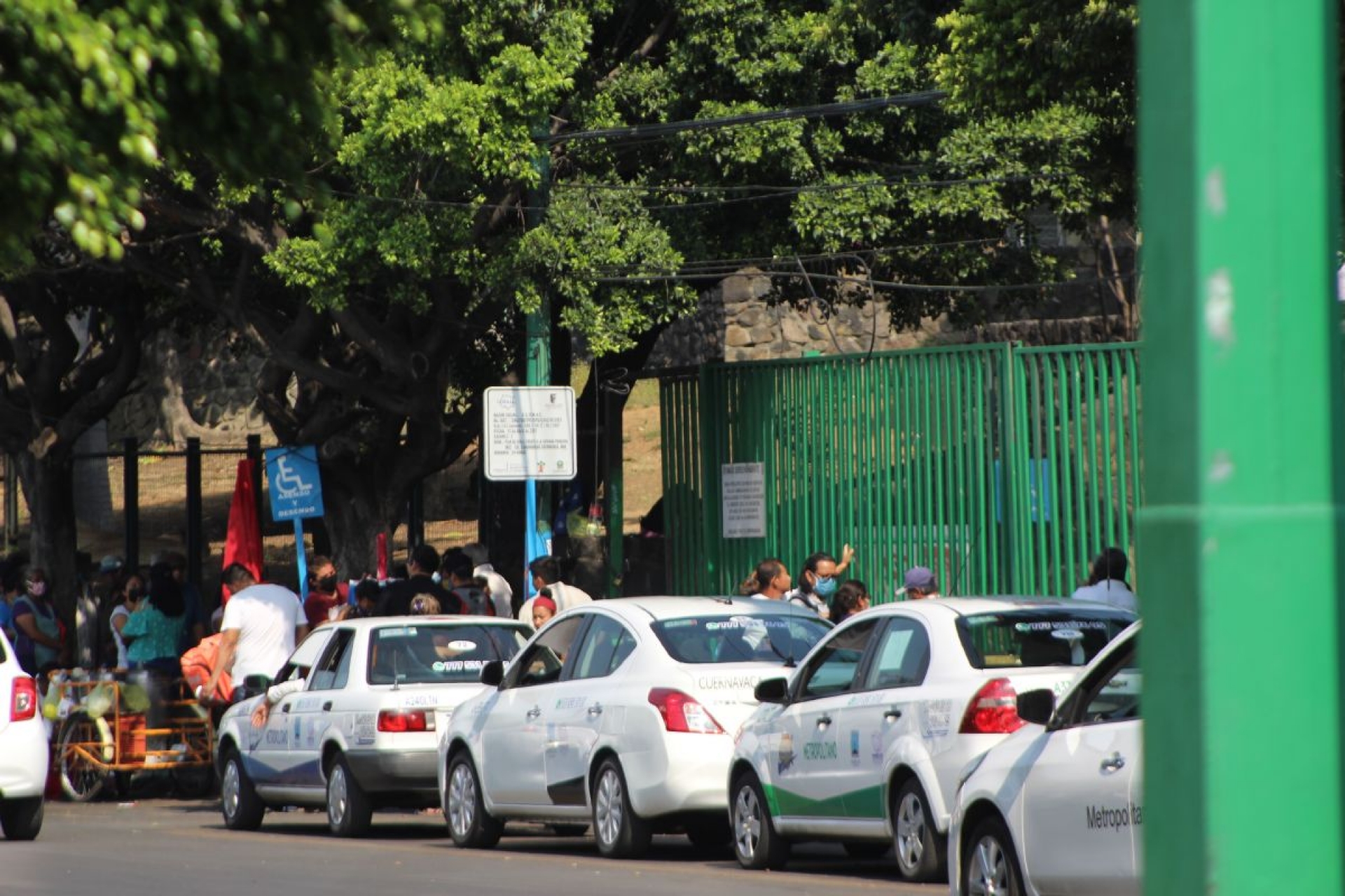 Taxistas encuentran más pasaje de madrugada