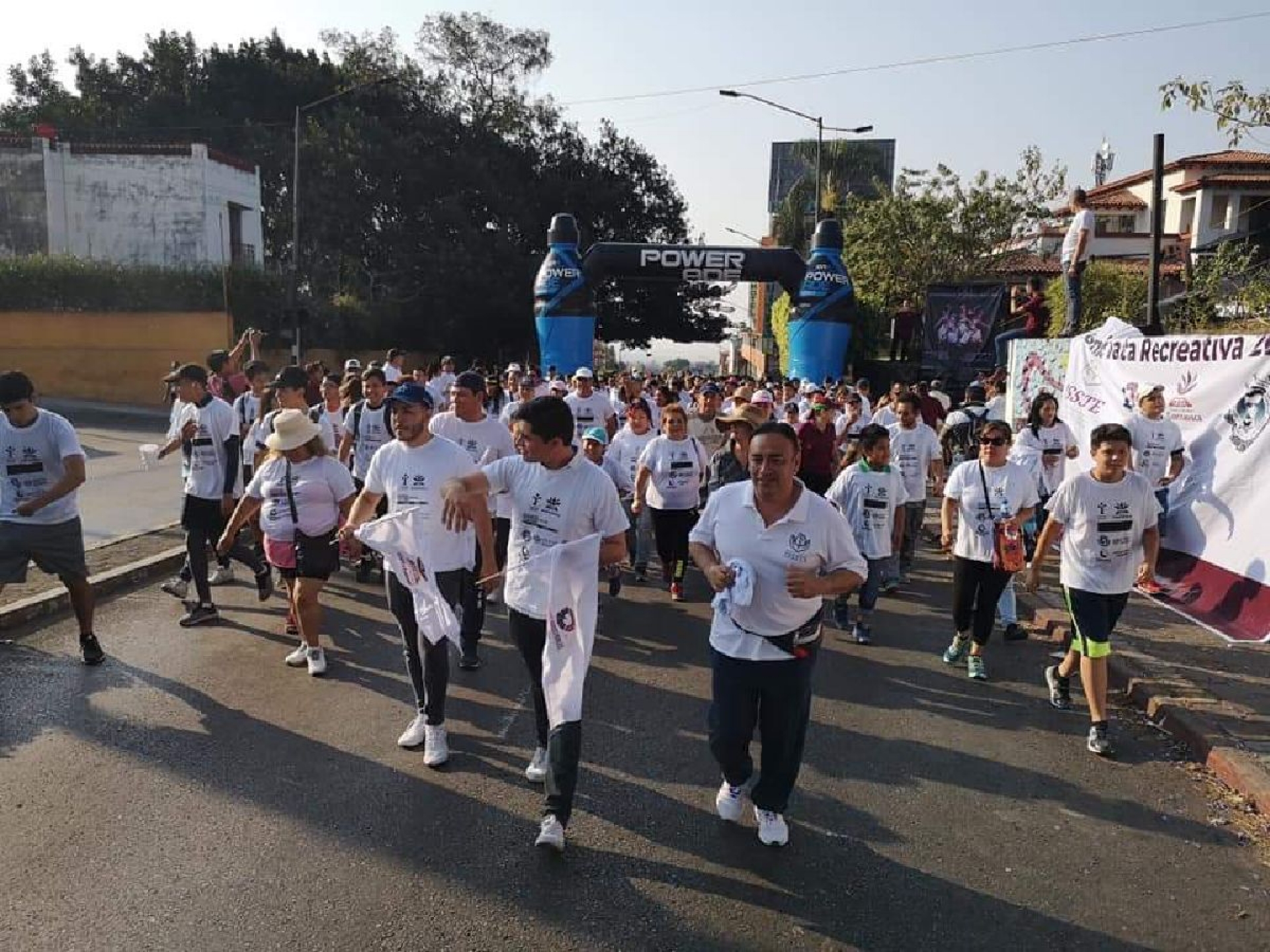 Realizan Caminata Recreativa Familiar en Cuernavaca