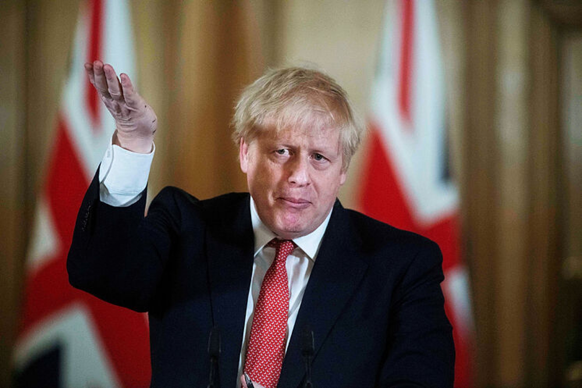 Boris Johnson anuncia nuevo confinamiento en el Reino Unido tras incremento de casos COVID