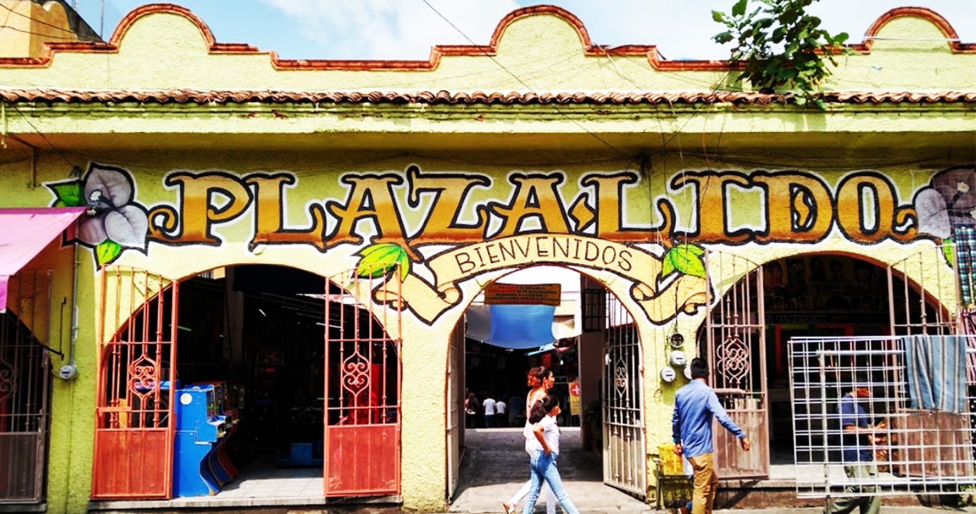 Preparan reactivación de plazas comerciales