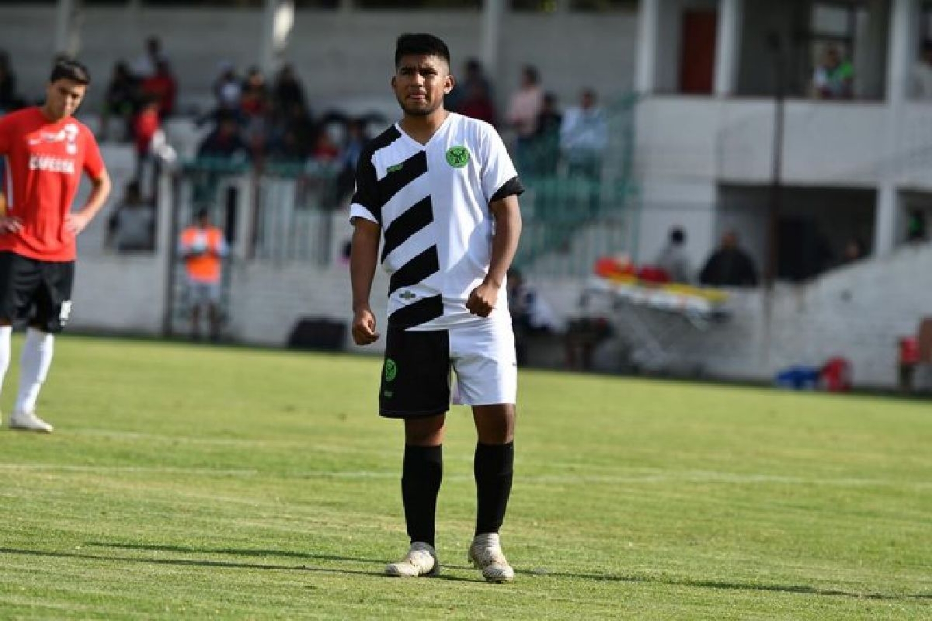 Abner Galicia y Alan Vidal pierden el partido de ida en la liguilla de Liga Premier