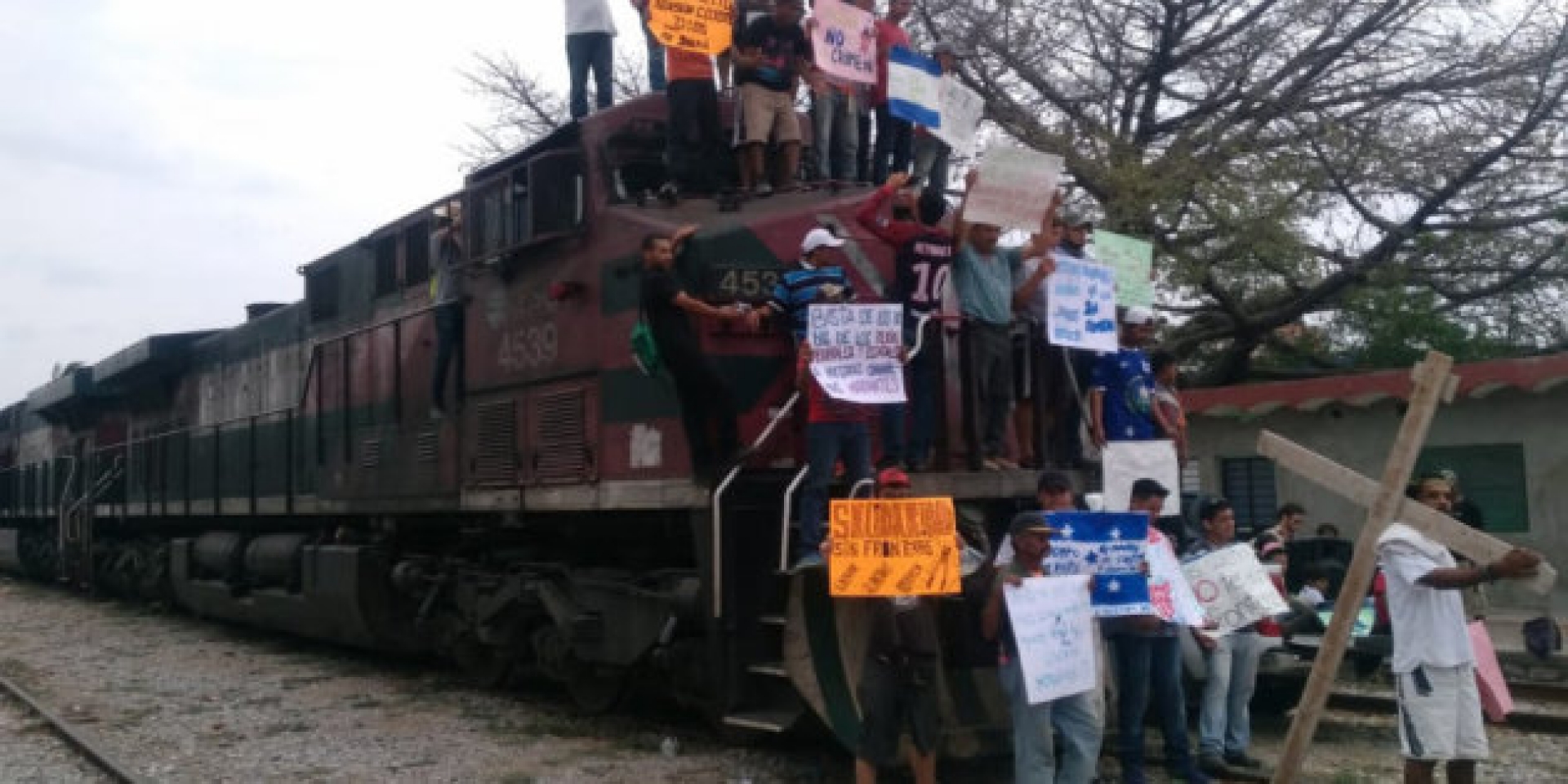 Ahora Trump está pensando militarizar la frontera con México por caravana migrante
