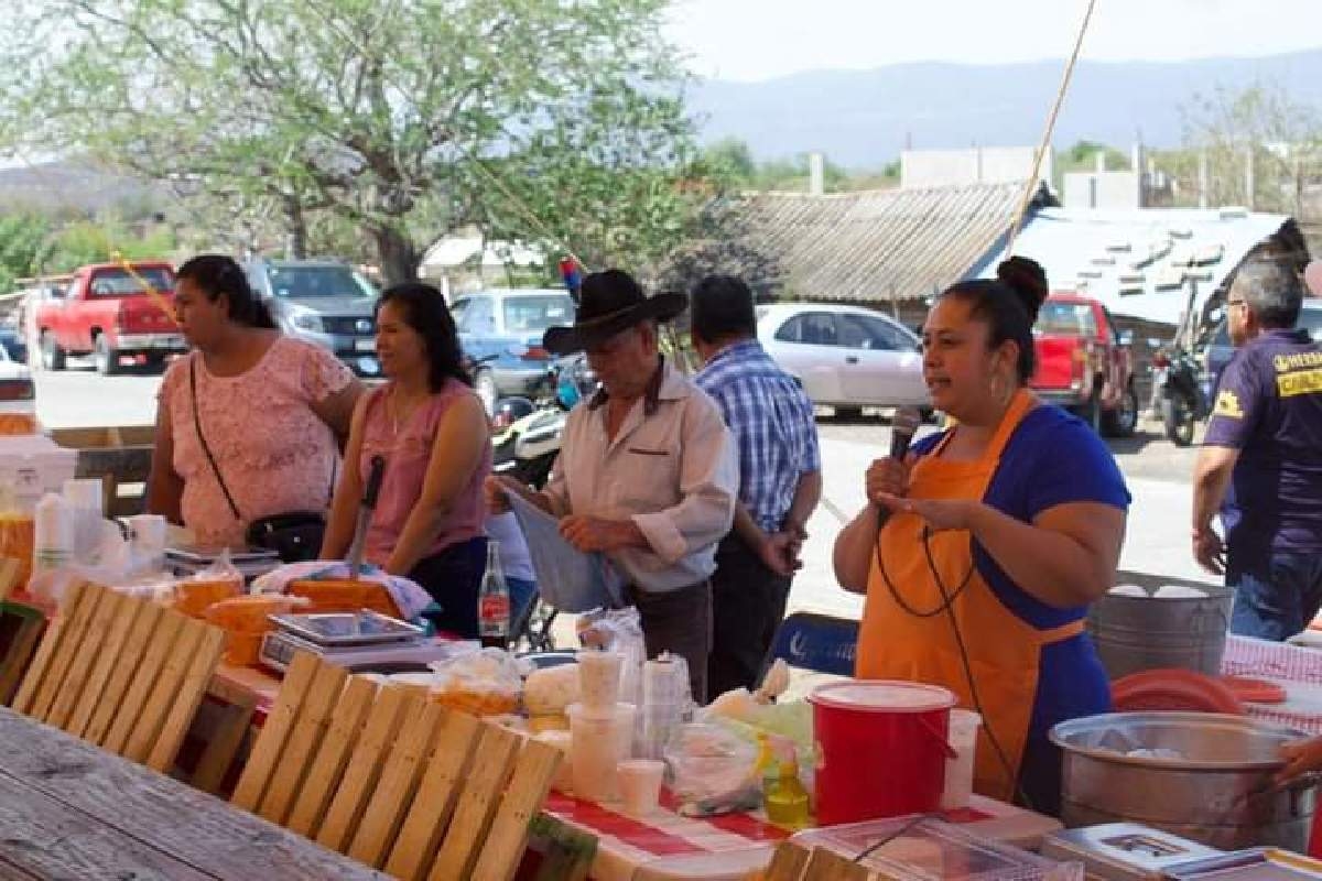 Se logró reactivar la feria del queso