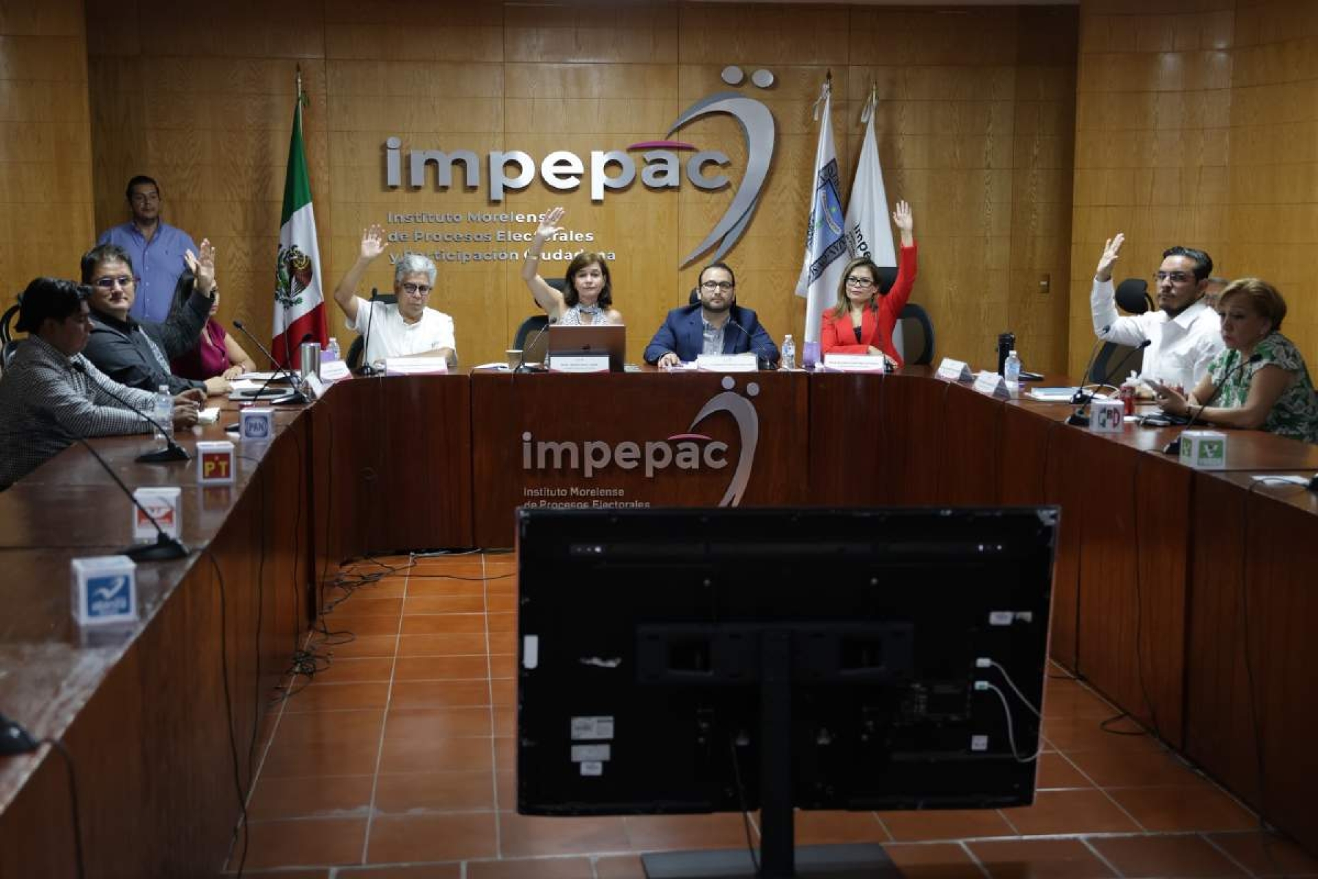 Impugnan acuerdo de paridad en candidaturas