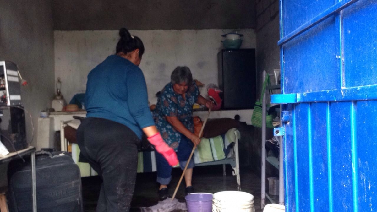 Decenas de damnificados deja segunda inundación en colonias de Yautepec
