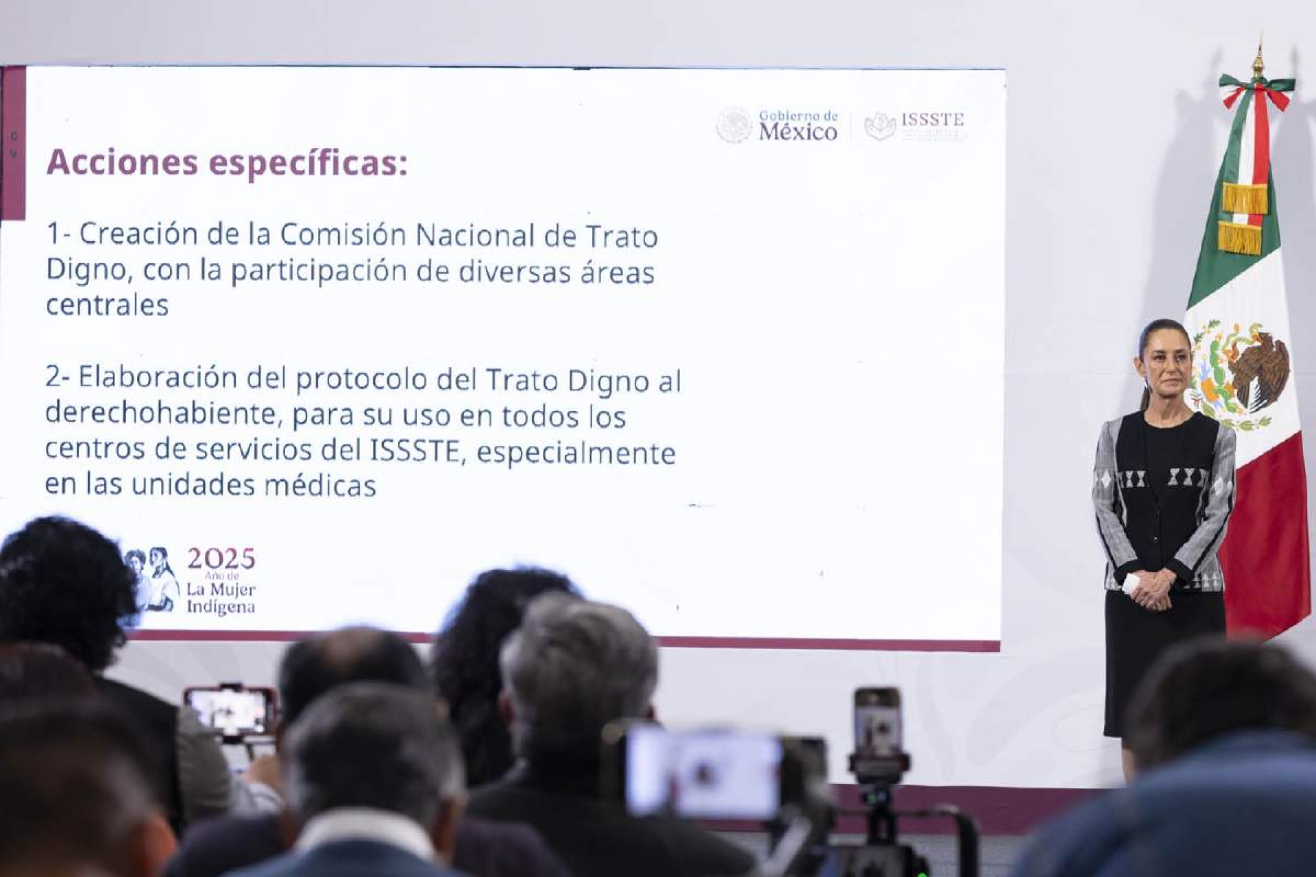 Buscarán dignificar trato a pacientes del sistema de salud nacional