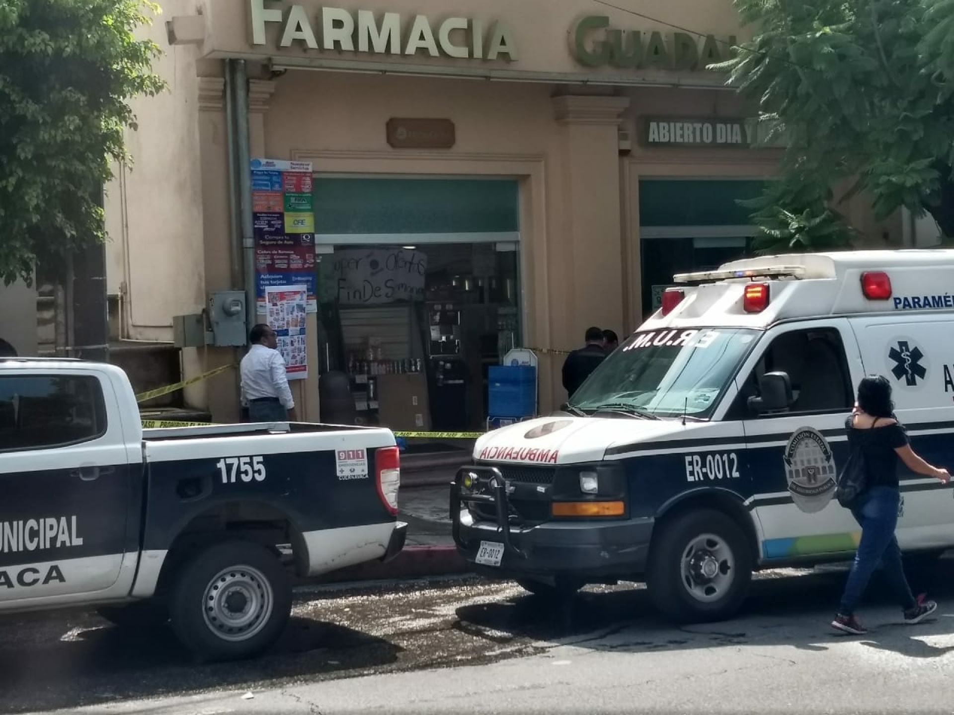 Fallece mujer en farmacia, en el centro de Cuernavaca