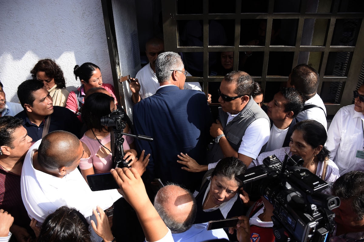 Juez decreta no vincular a proceso al rector de la UAEM