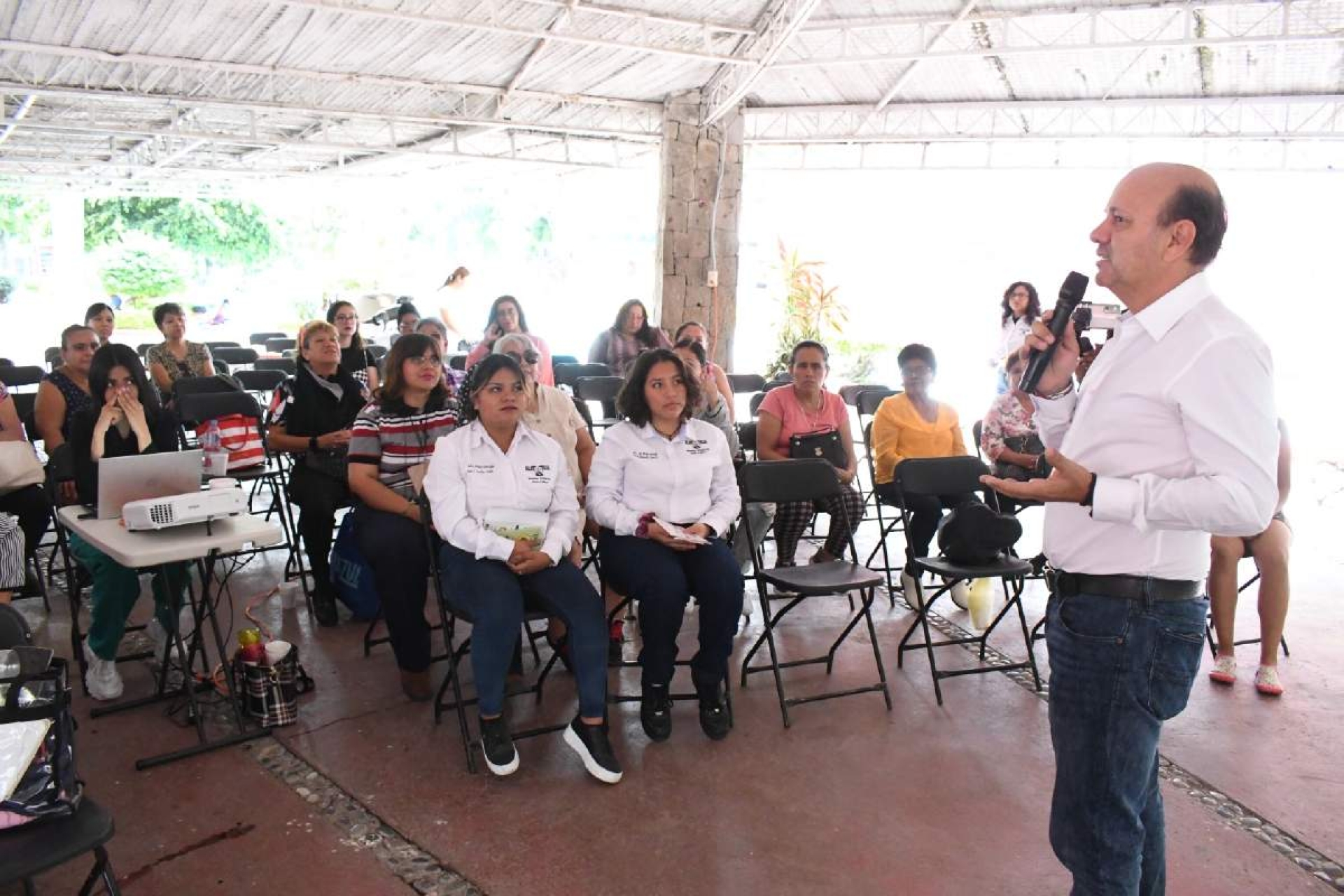Realizan foro regional de atención a la comunidad lésbica y diversa en Cuautla