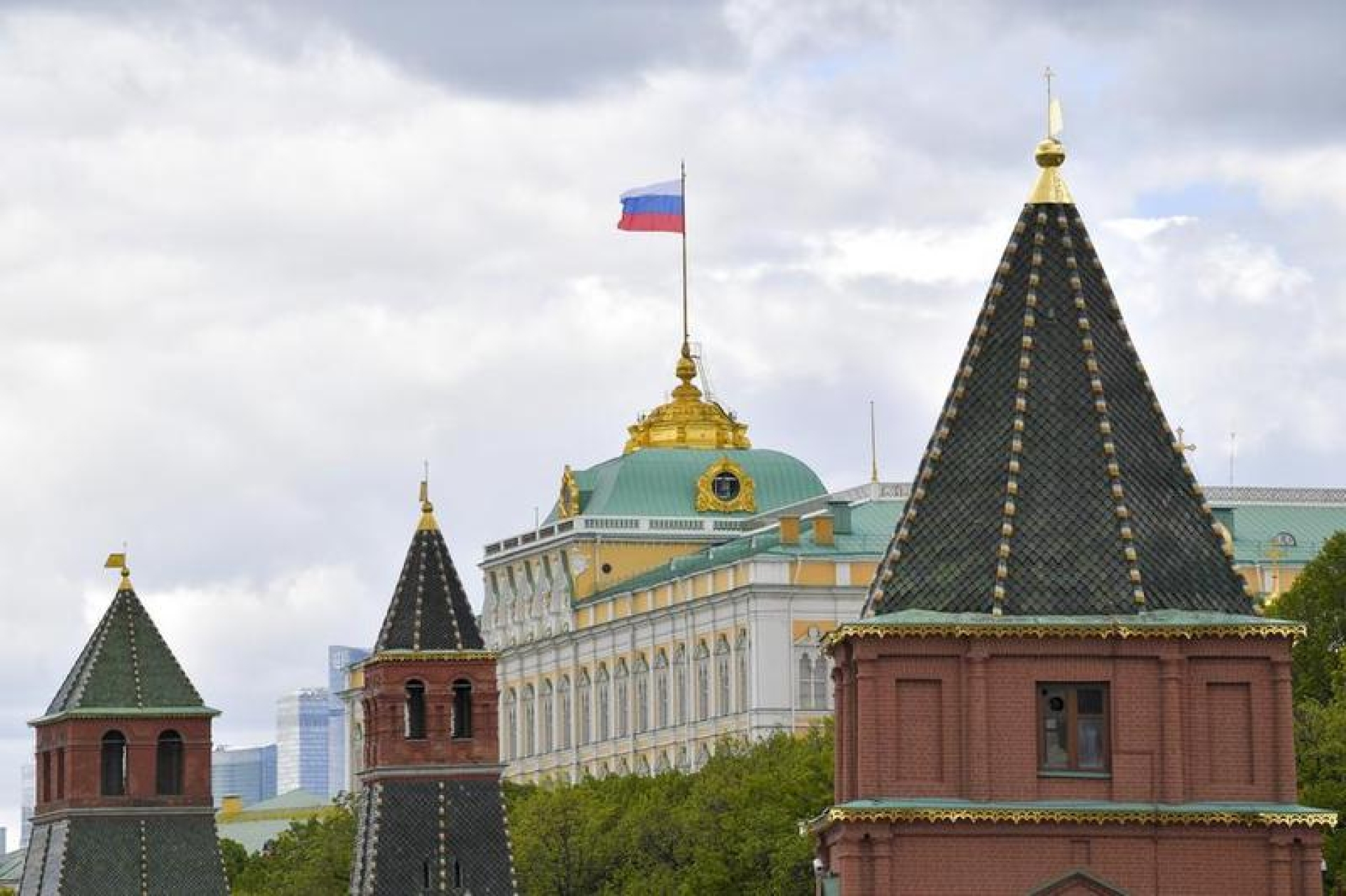 Rusia admite pausa en negociaciones con Ucrania; diálogo permanece abierto