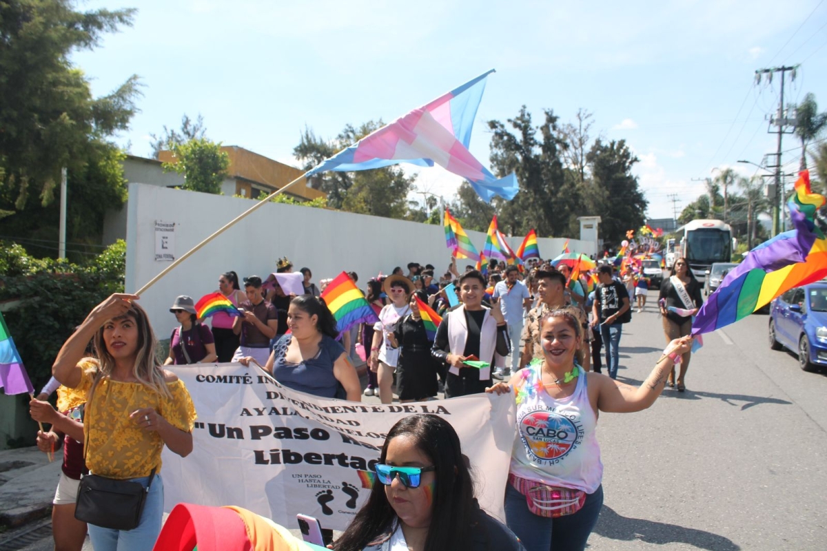Marchan y llevan a cabo 'Festival Pride Morelos 2023' en Cuernavaca