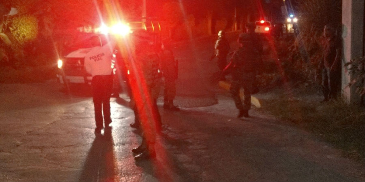 Hallan dos cadáveres en una calle del centro de Temixco
