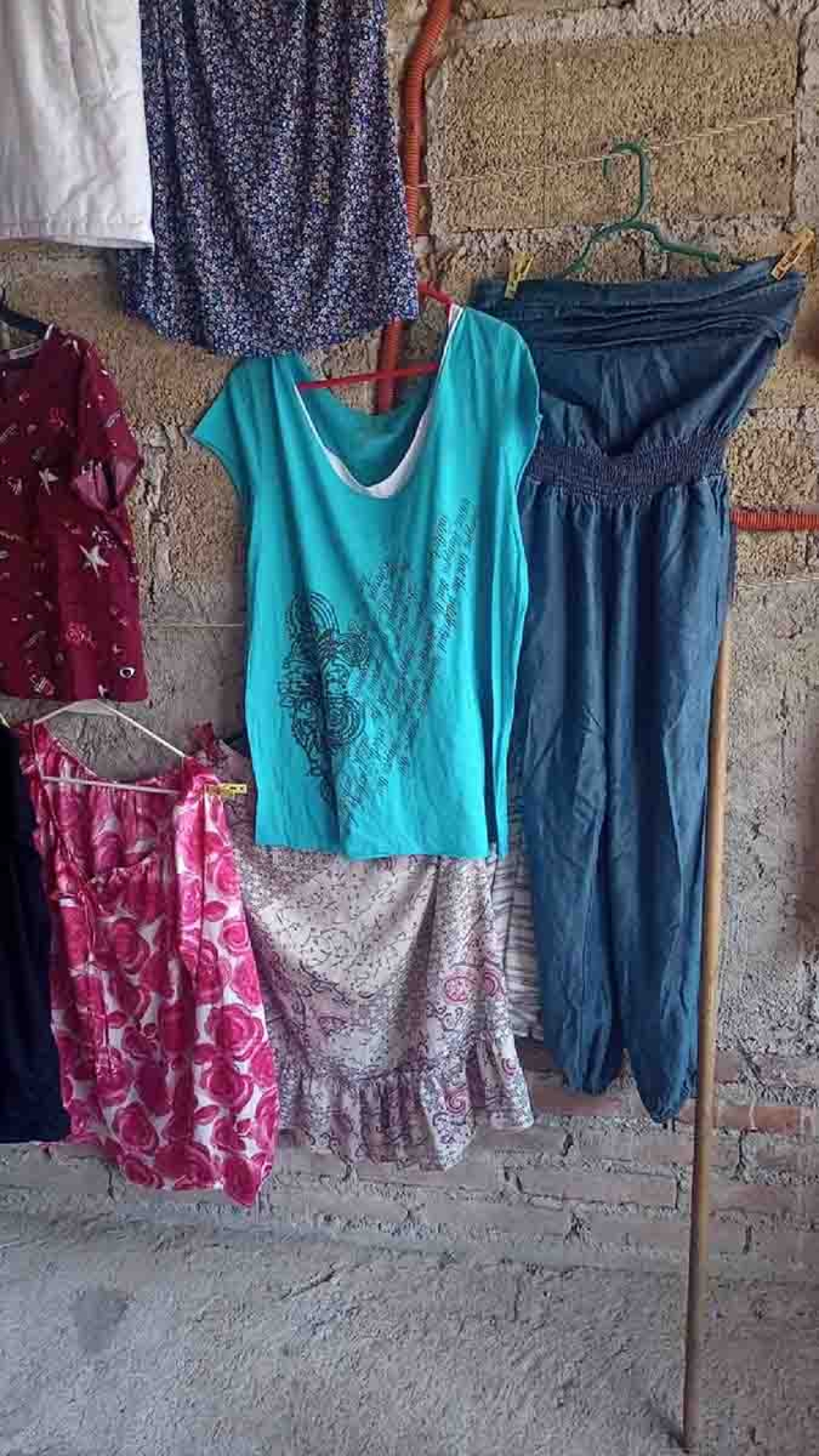 Arregla la ropa para venderla a mejor precio