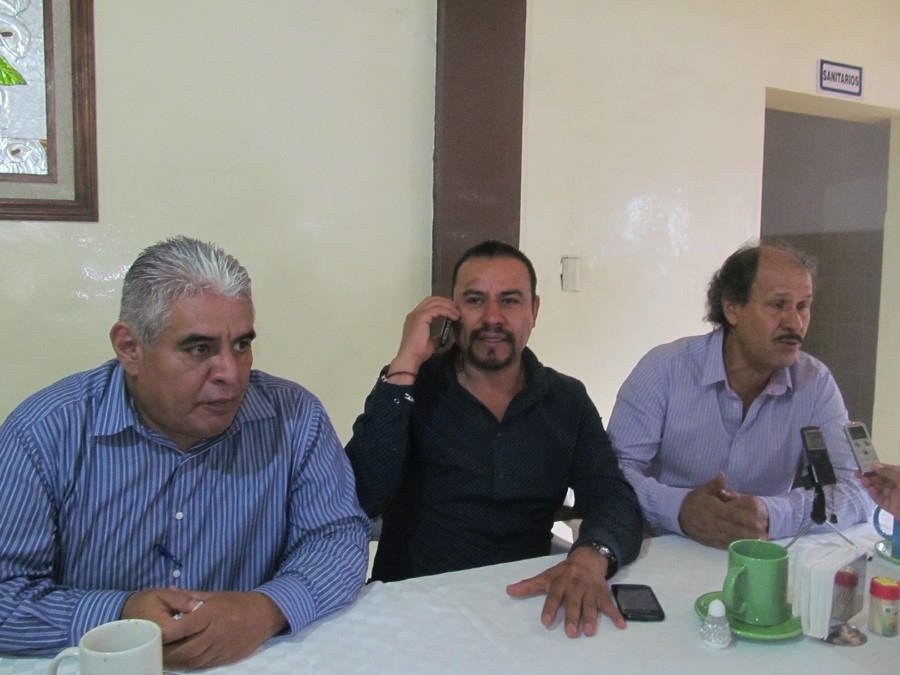 Transportistas forman coalición para defender sus intereses