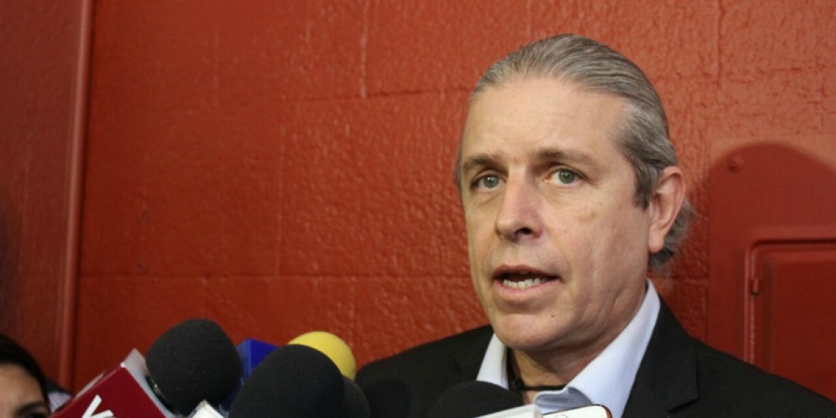 Señala secretario de Desarrollo Sustentable que se dará otro mes de prórroga a verificentros