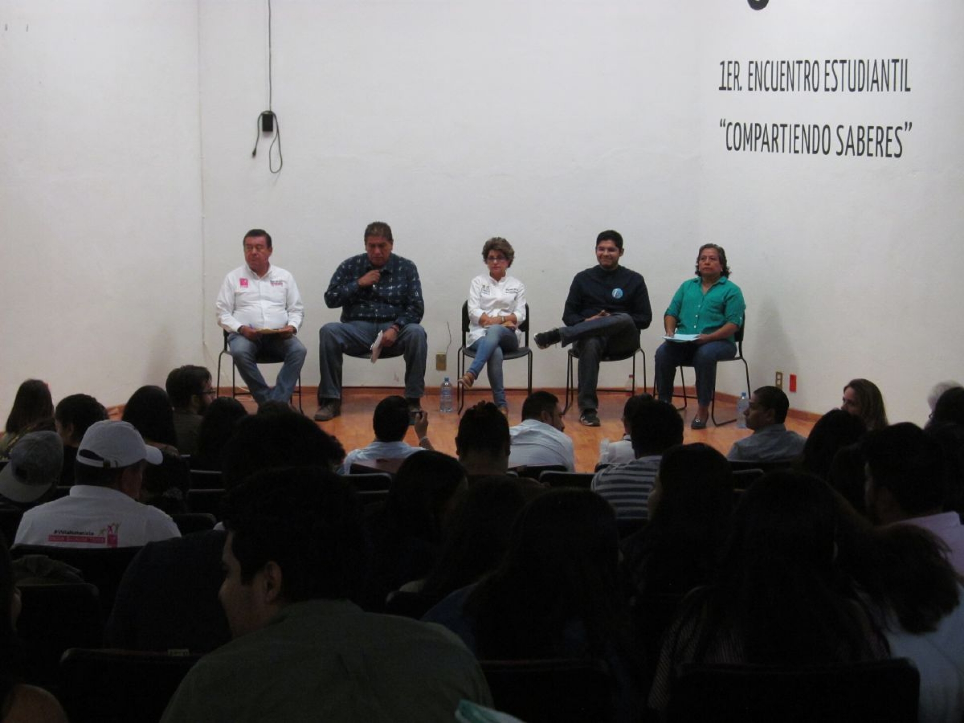 Seguridad y empleo, mayores demandas de universitarios