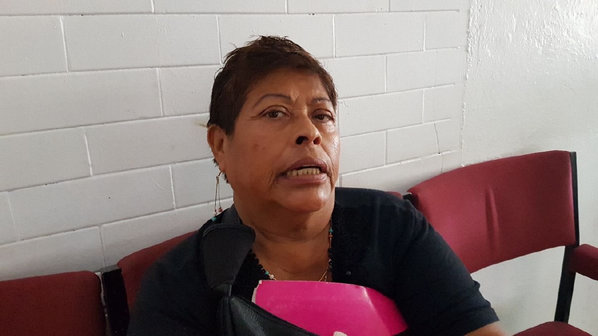 Demandan ayudantes municipales de Cuautla entrega de los apoyos económicos