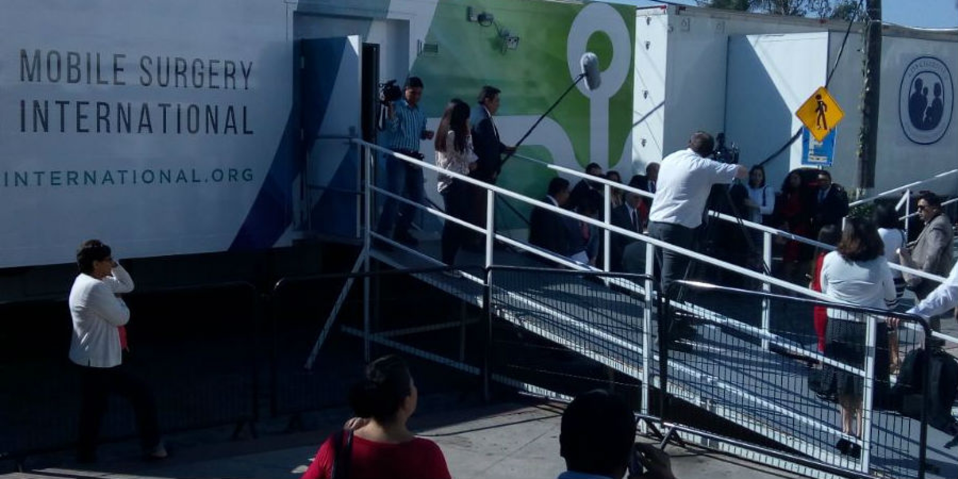 Se retiran unidades móviles que prestaron servicio de cirugía por contingencia tras sismo