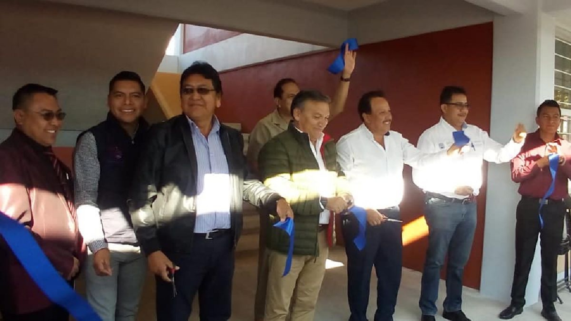 Entregan reconstrucción de primaria en Axochiapan