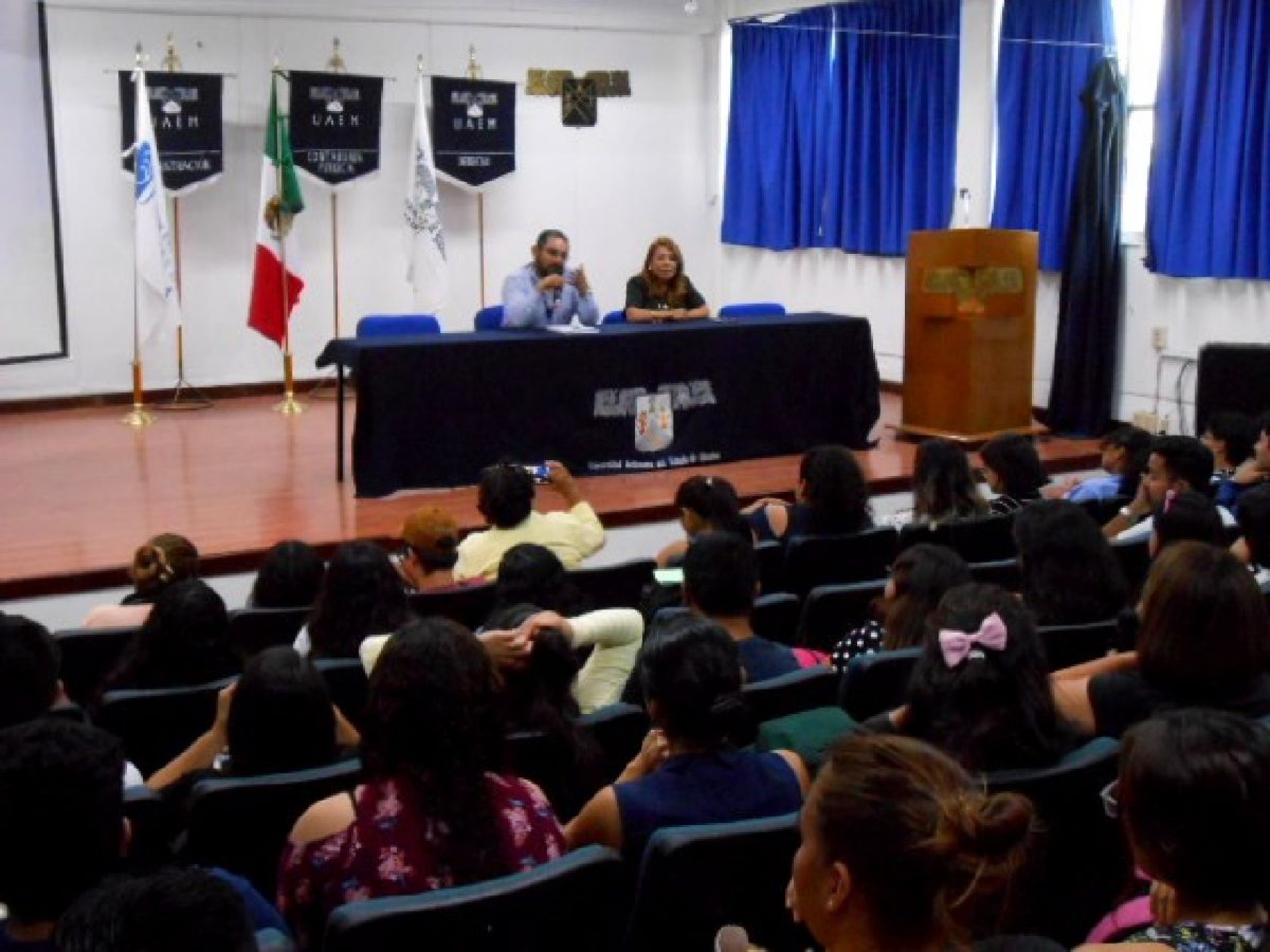 Alerta sobre “hackeo” de cuentas de estudiantes universitarias