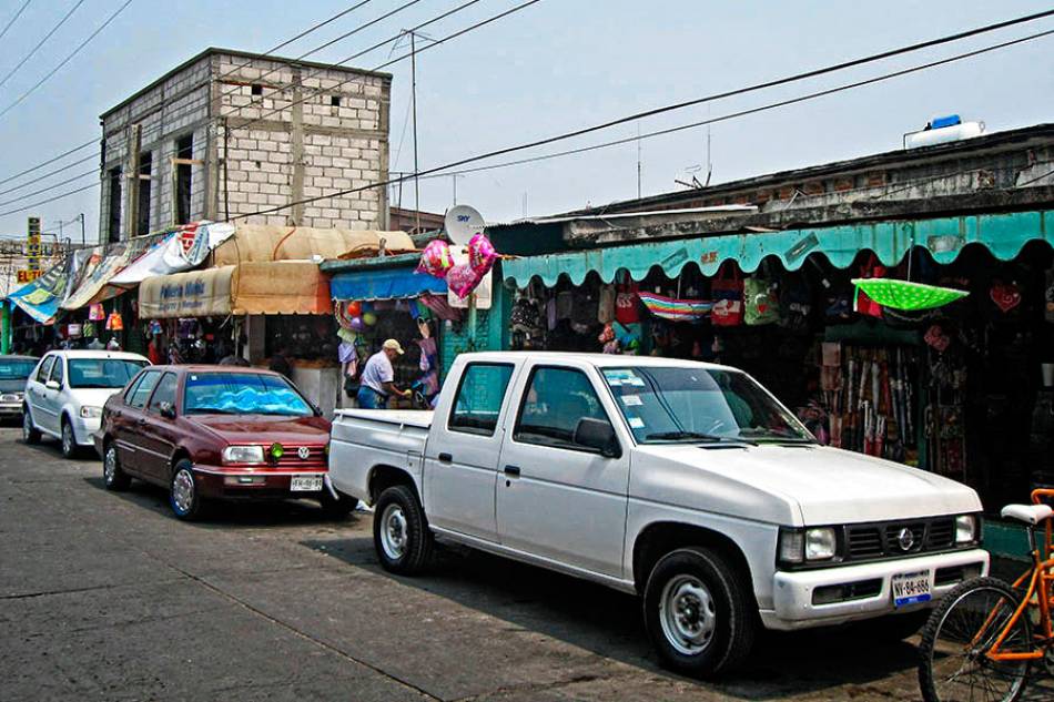 Registran comerciantes bajas ventas en Día de Muertos