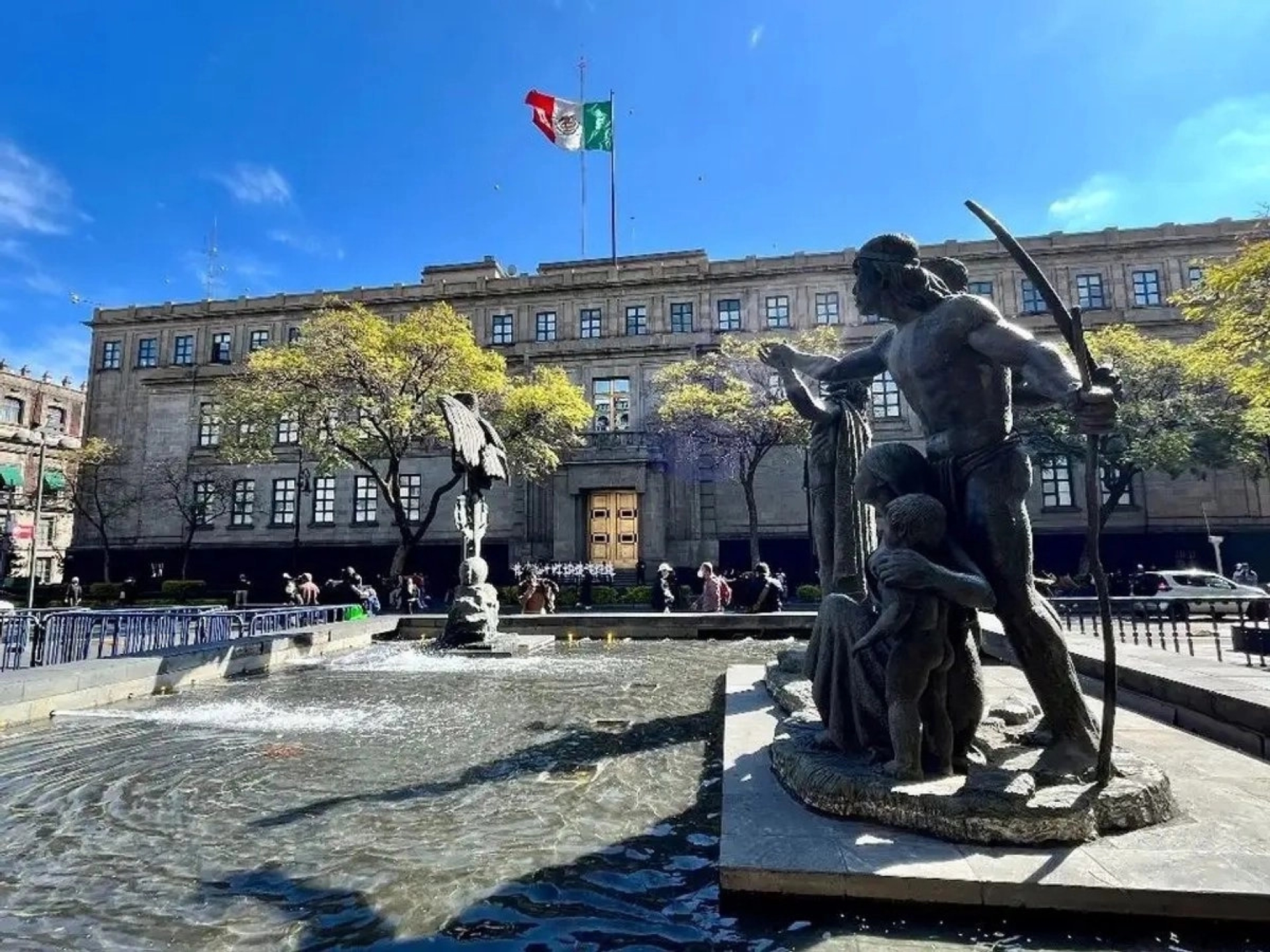 Suprema Corte ratifica pensión del padre aunque un familiar reconozca al menor