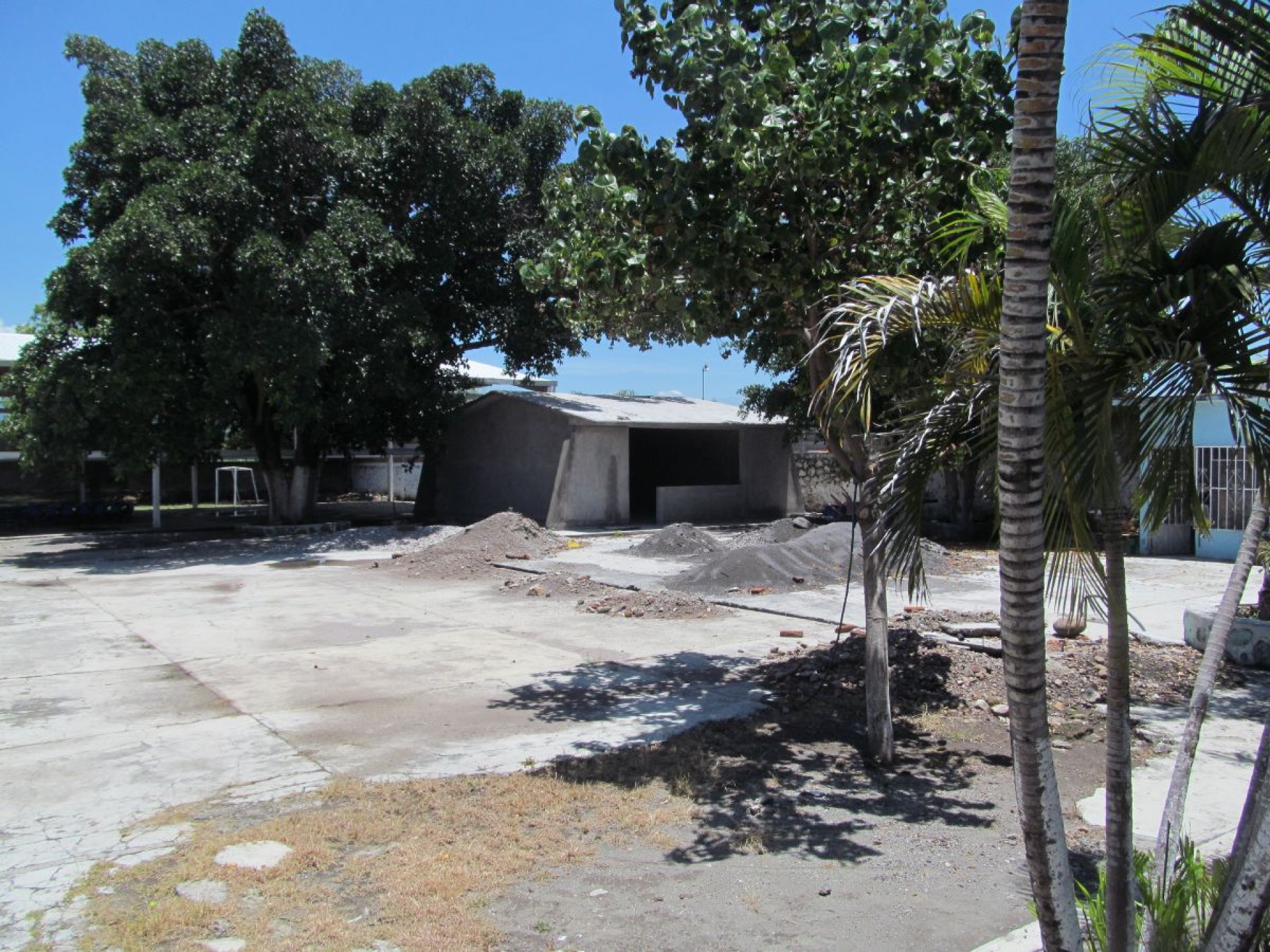 Primaria se quedará sin sanitarios durante la reconstrucción