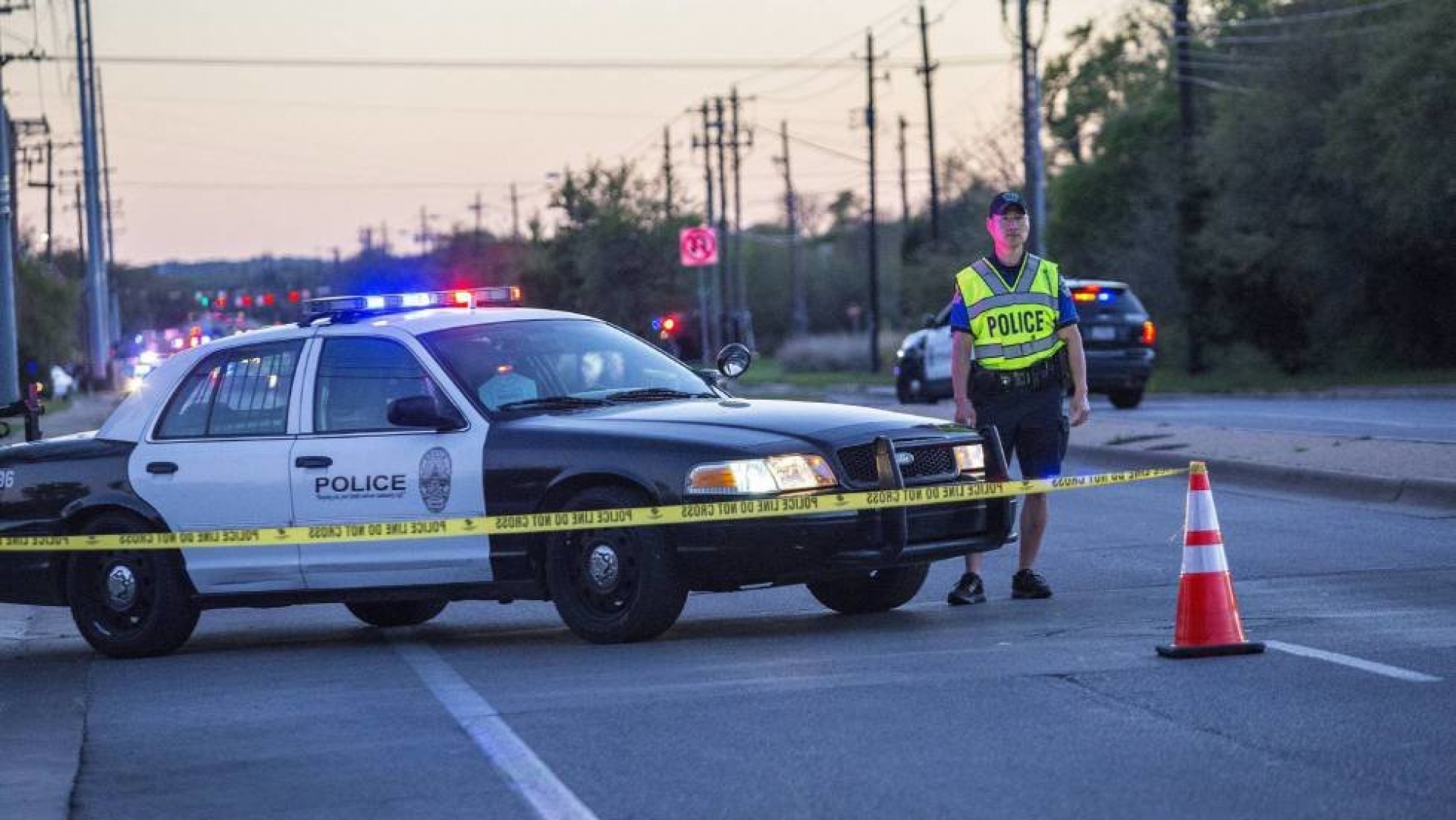 Sospechoso de las bombas en Austin muere al estallar un artefacto cuando iba a ser detenido