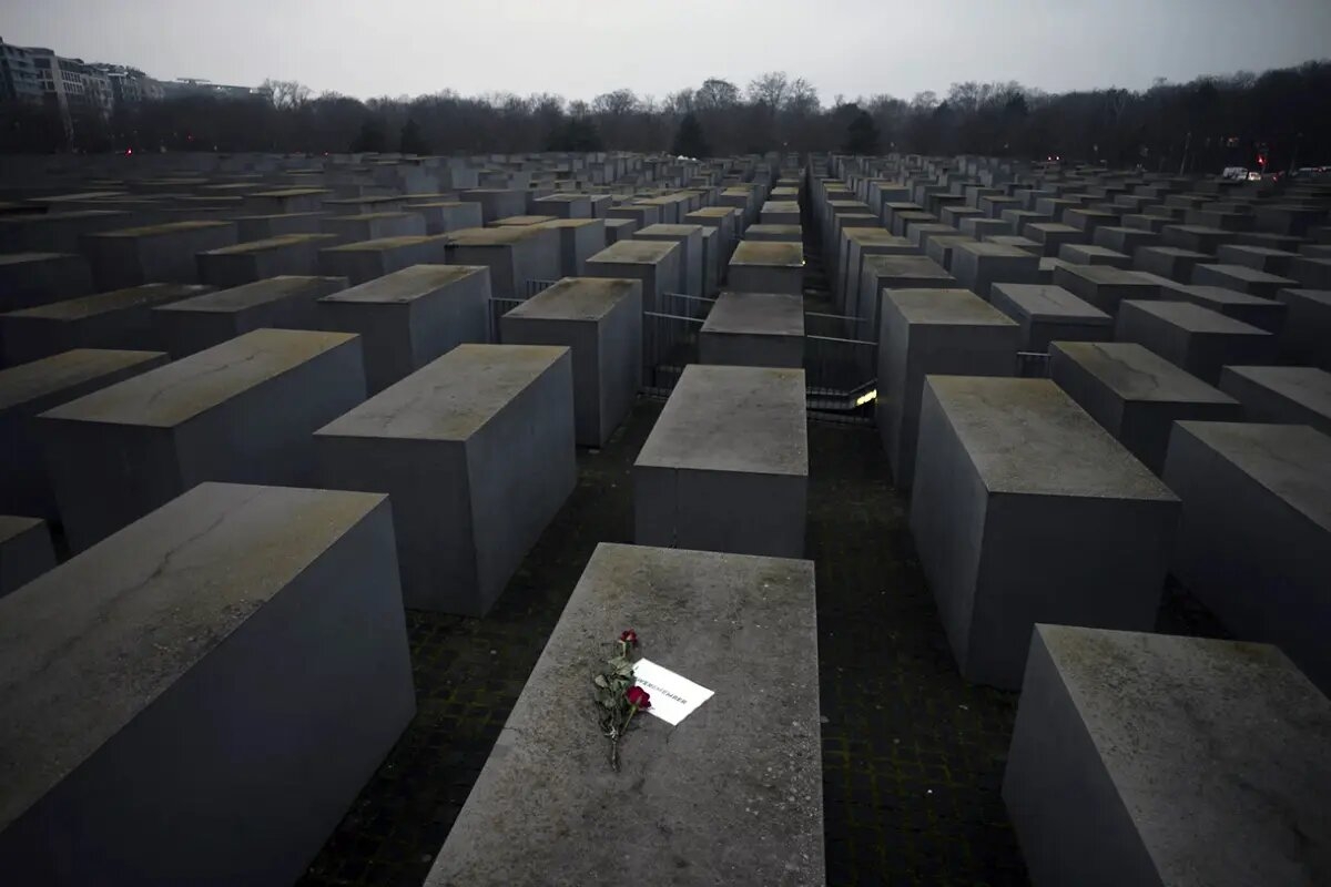 Conmemoran el Día Internacional en Memoria del Holocausto