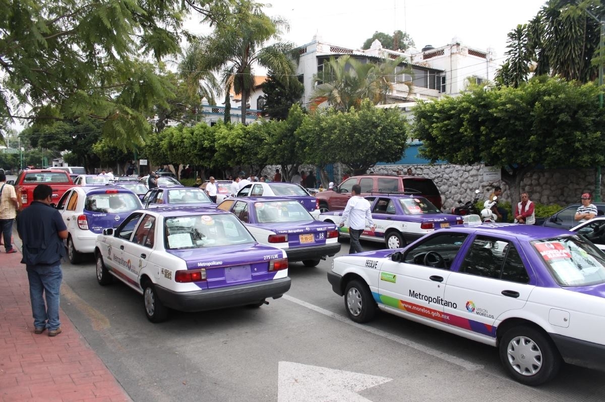 Lunes, último plazo para integrar expedientes de taxis sujetos a regularización