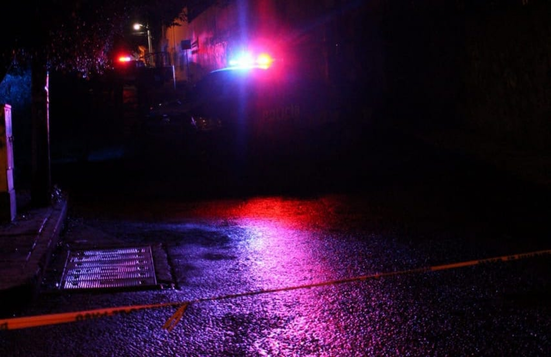 Abandonan un cadáver maniatado en Chamilpa