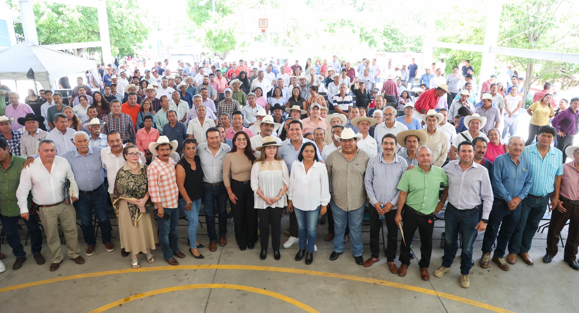 Apoyo en la comercialización y vinculación de mercados para el campo: Margarita González Saravia
