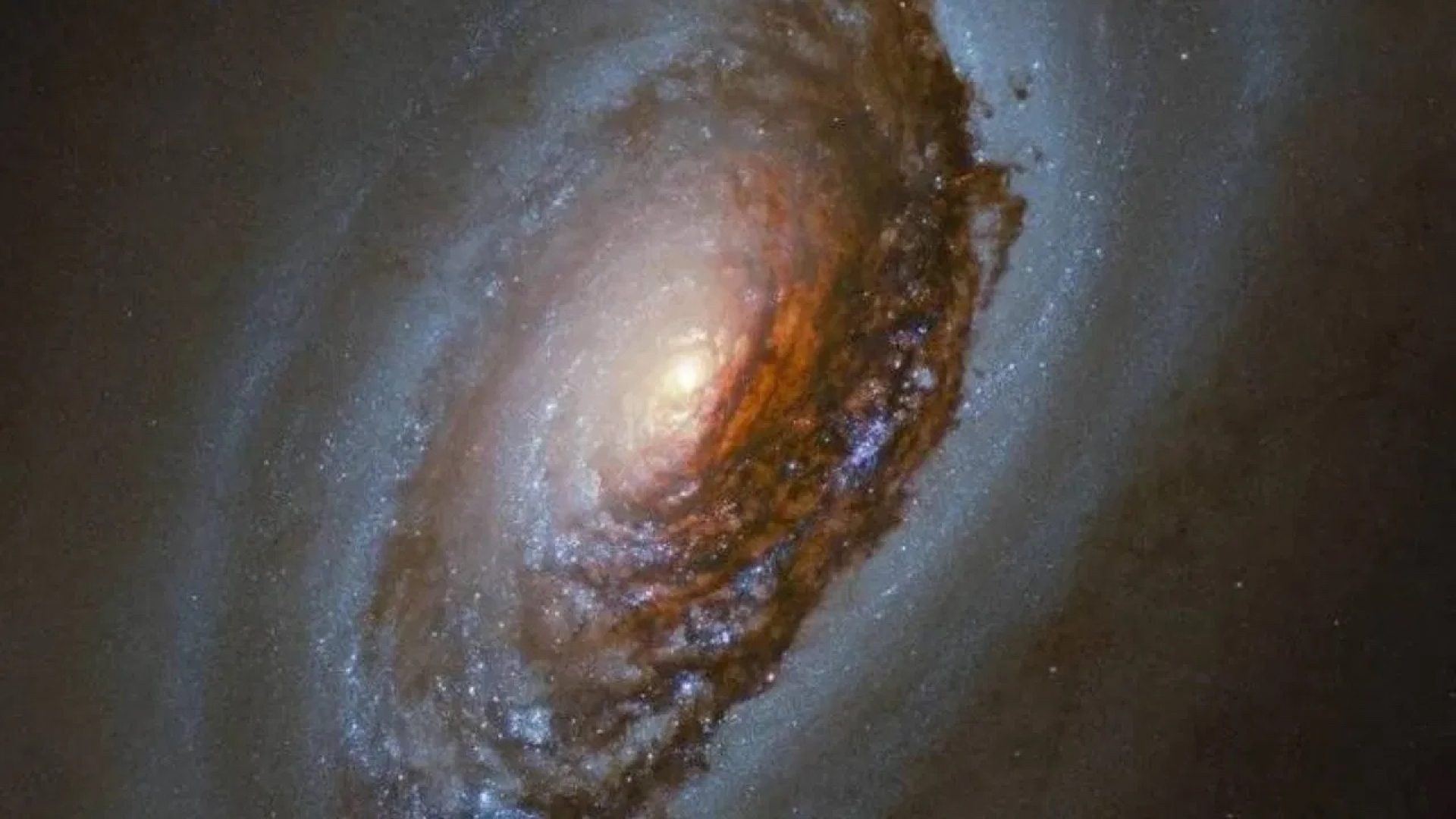 La NASA comparte las primeras imágenes del “Ojo Maligno” del espacio