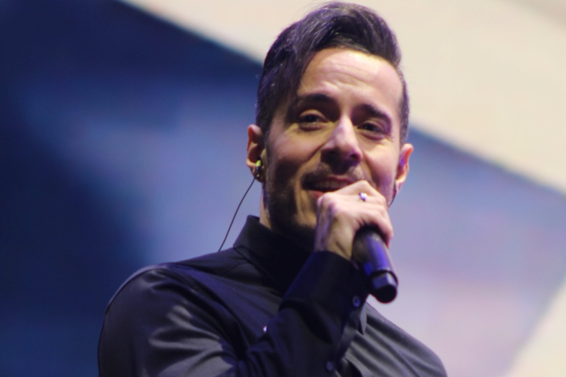 José Madero conquista el Estadio GNP ante más de 60 mil personas
