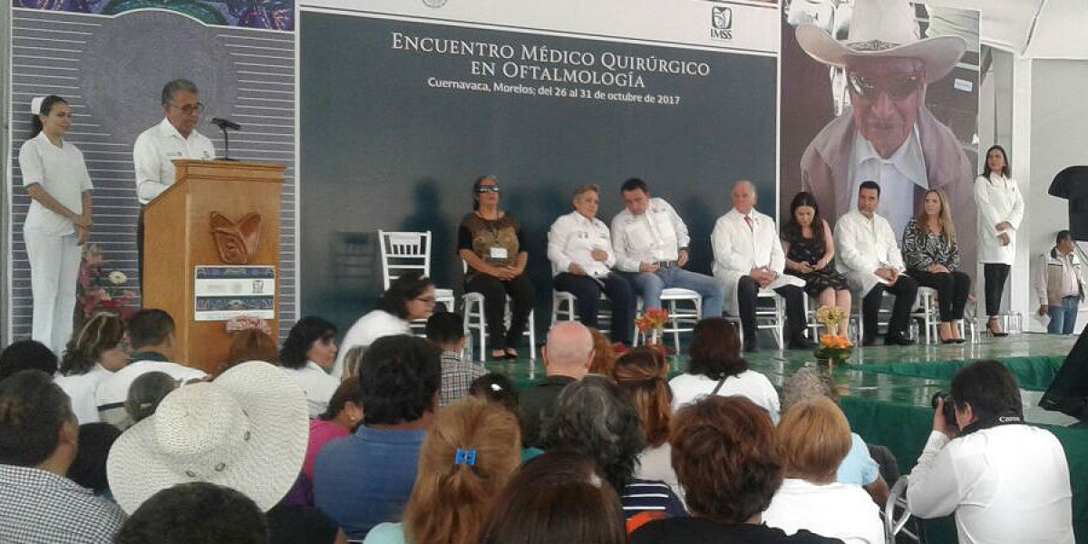 Clausura director del IMSS jornada de cirugía oftalmológica, en Cuernavaca