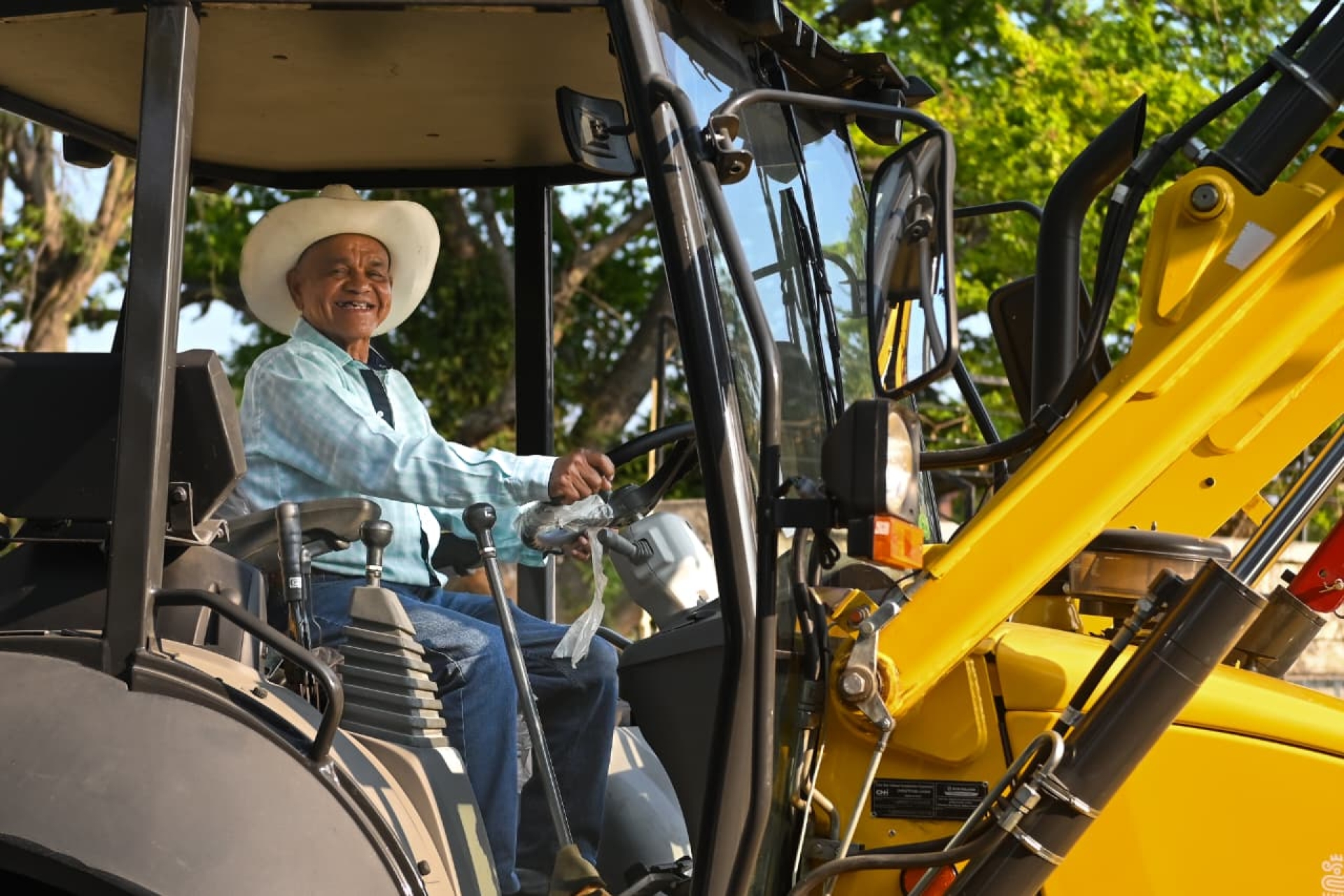 El ideal revolucionario de justicia al campo se refuerza en Morelos con entrega de maquinaria agrícola