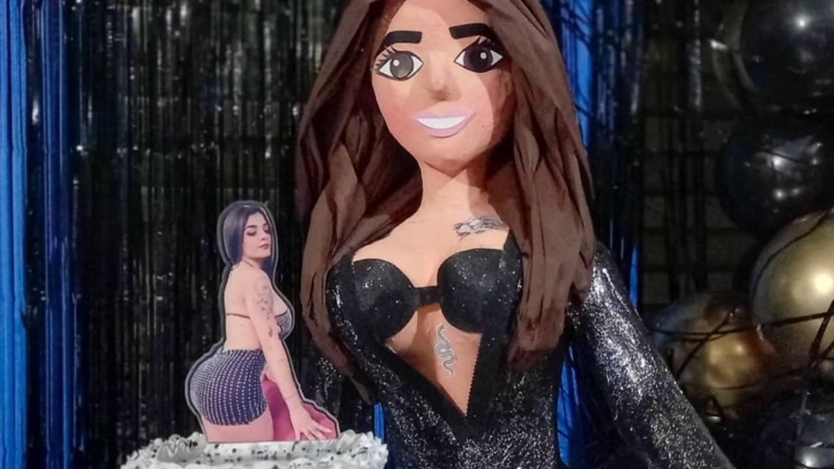 ¡Olvídate del cobertor o tortillas temáticas! Crean pastel y piñata de Karely Ruiz