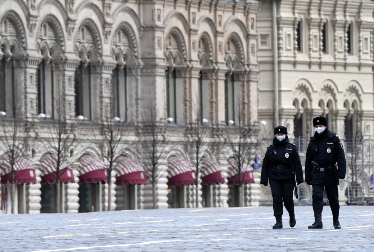Suspenden todas las actividades públicas en Rusia por COVID-19