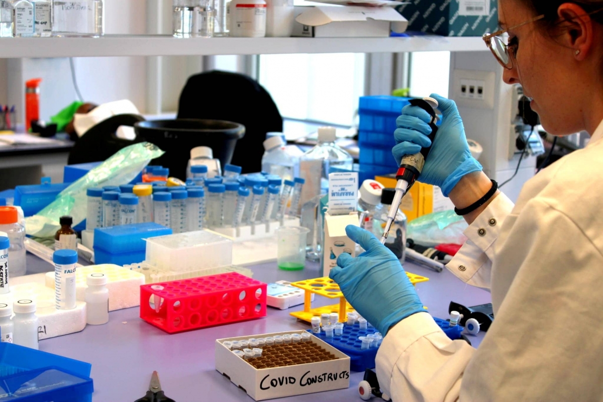 México busca producir la vacuna italiana GRAd-COV2