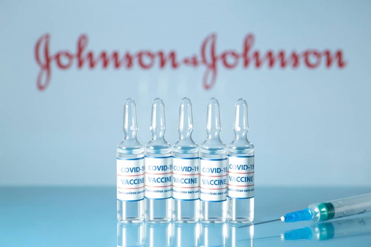 Tercera dosis de la vacuna Johnson &amp; Johnson protege 100% de infección grave por COVID