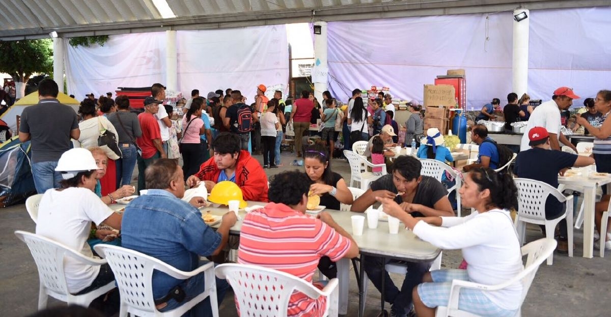 Fluye la ayuda a las más de tres mil 500 personas instaladas en los 73 albergues de los 33 municipios