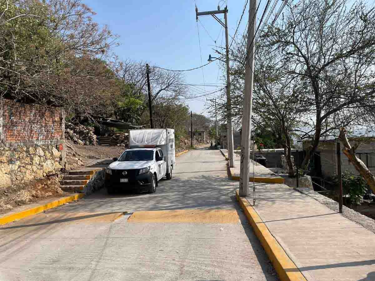 Acribillan a dos hermanos dentro de su casa