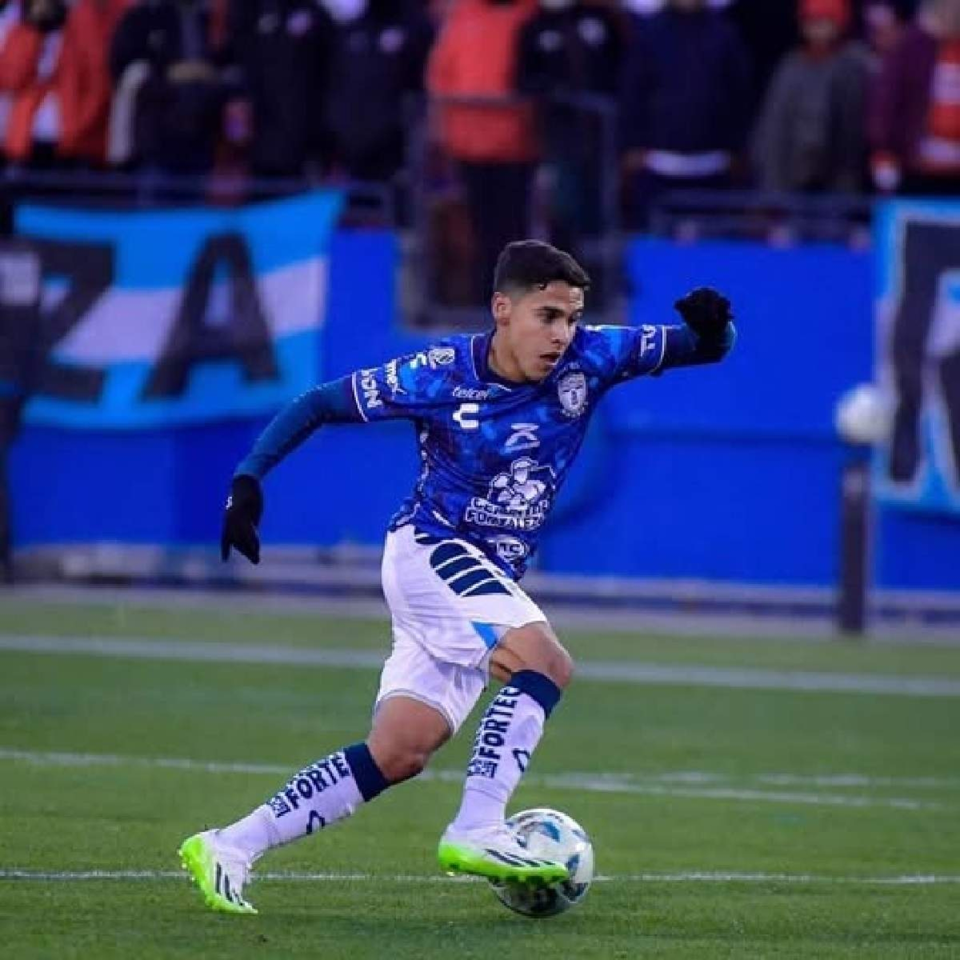Siete morelenses disputan liguilla en el balompié mexicano