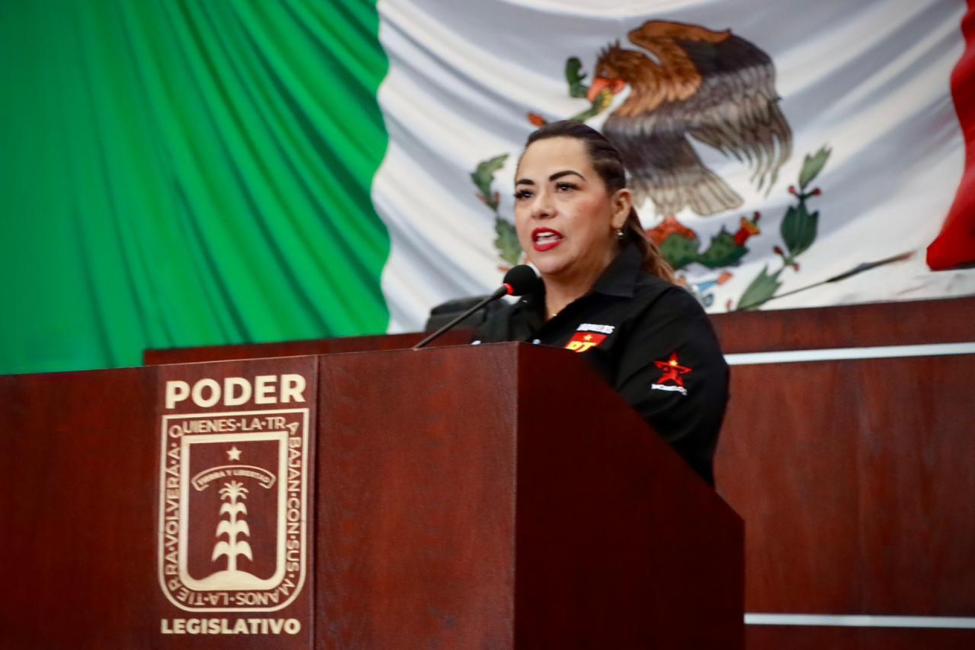 Presentó Tania Valentina Rodríguez iniciativa para que uso de celulares y otras tecnologías sean un apoyo para estudiantes