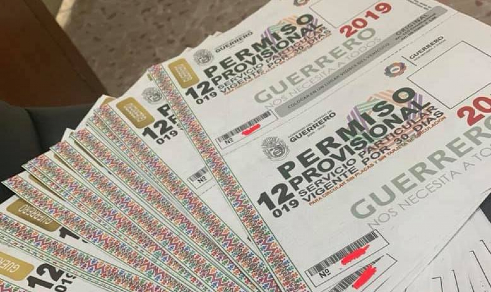 Detendrán a vehículos con permisos de Guerrero