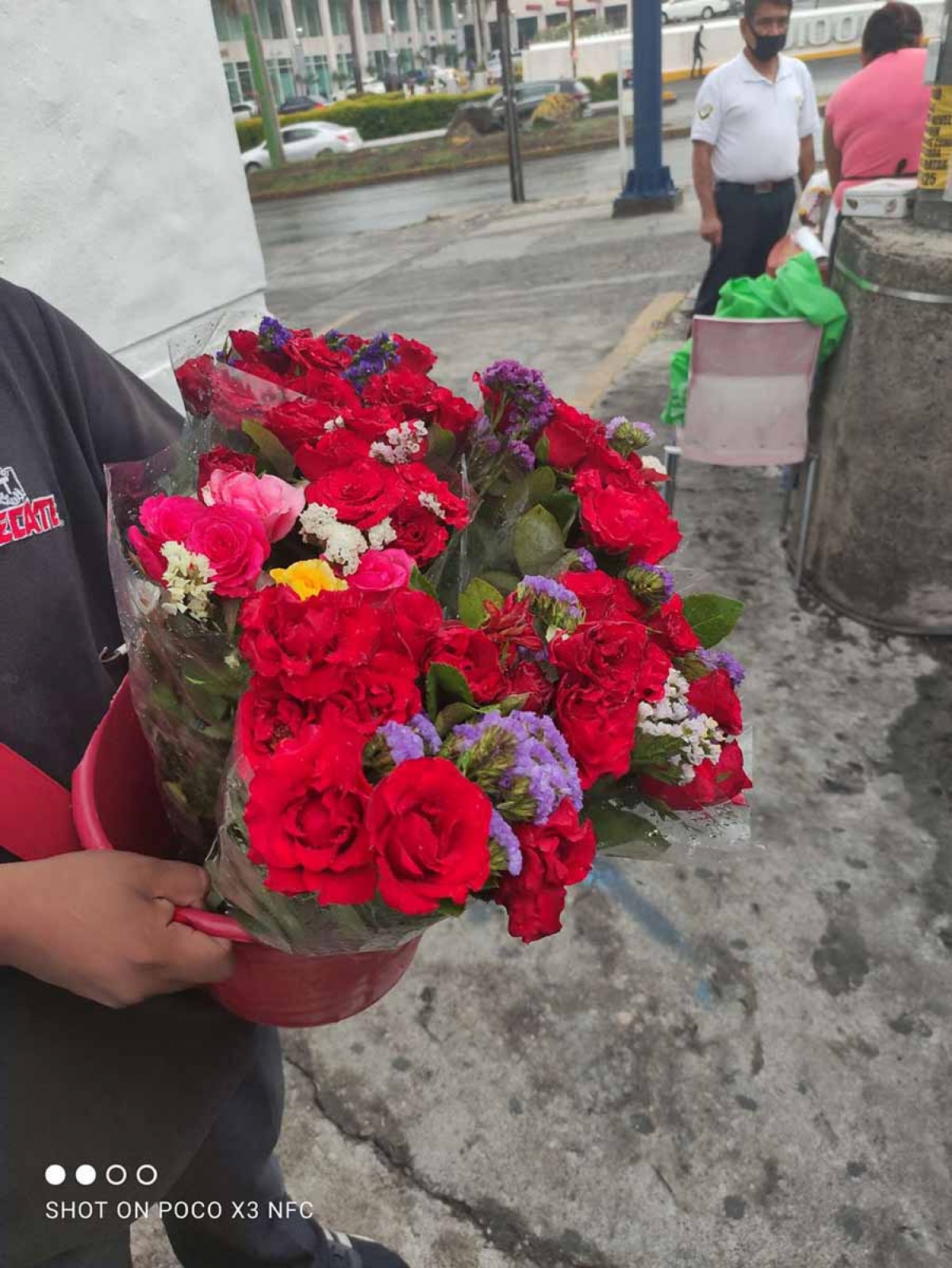 No vendió bien sus rosas el 10 de mayo