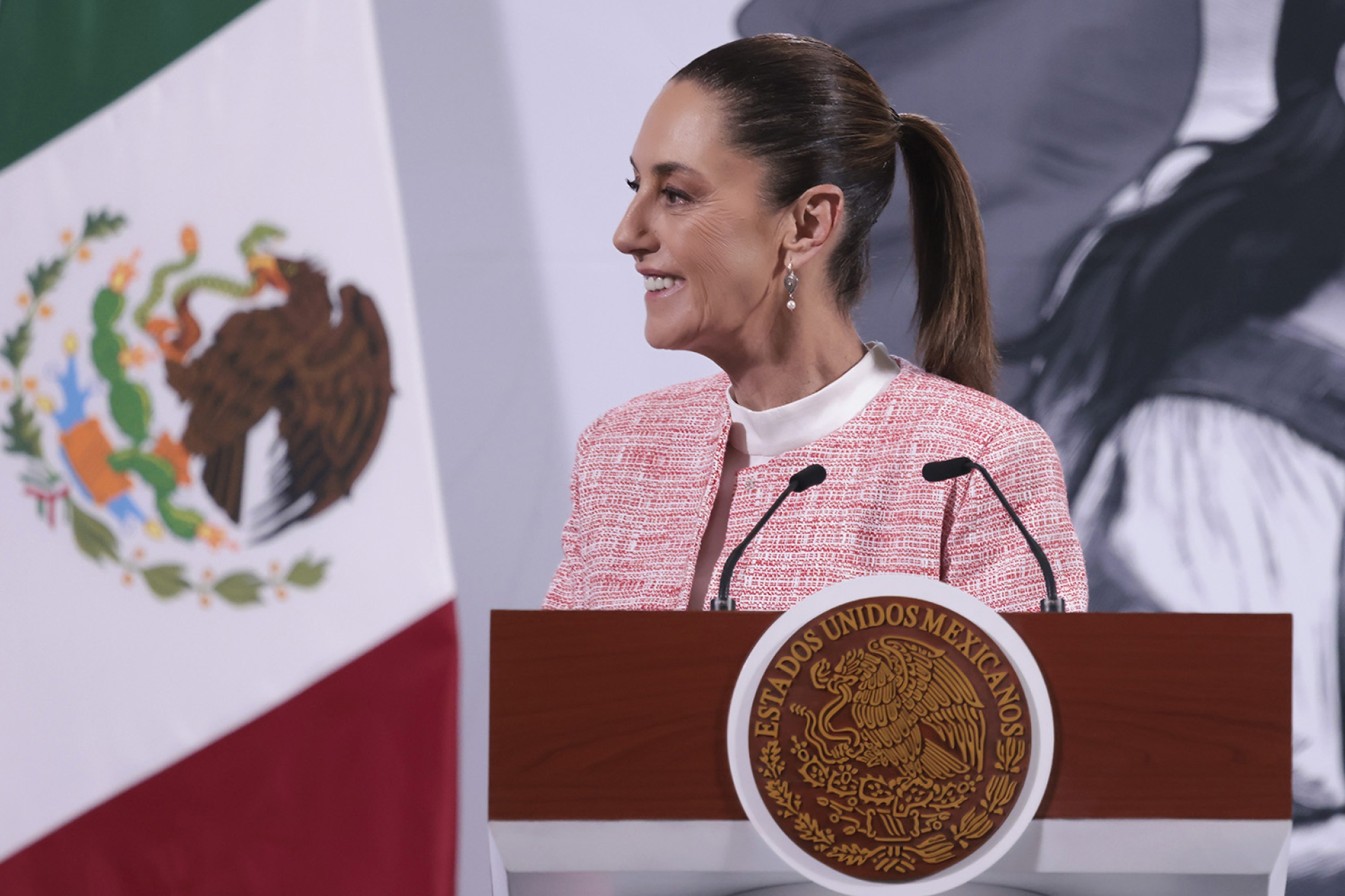 Sheinbaum minimiza el arancel de 27% impuesto por Ecuador: 'Son más ricos los camarones de Sinaloa'